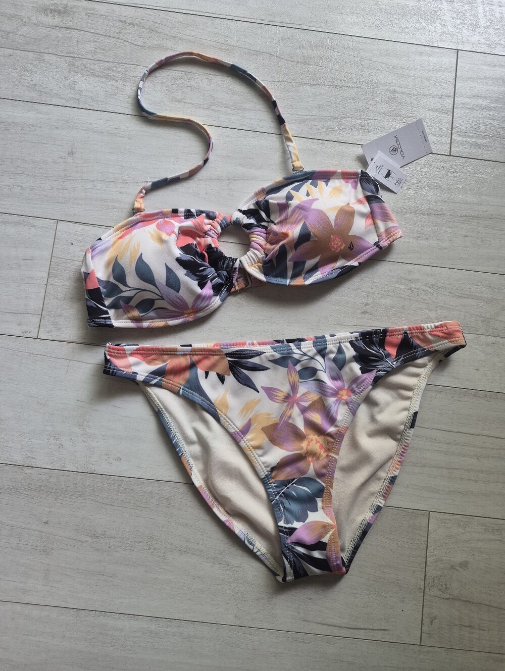 VOLCOM NEW Tropicabana Ring Bandeau Top & Hipster Bikini Bottoms Set